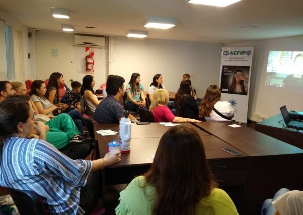 jornada para adultos y estudiantes de la Universidad Abierta Iberoamericana