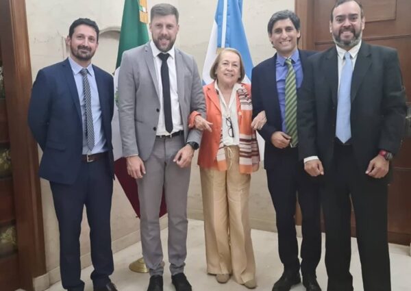 Encuentro con la Embajadora de los Estados Unidos Mexicanos
