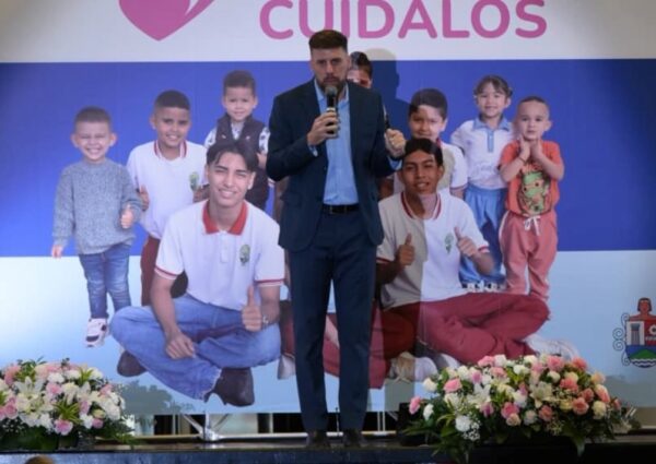 GROOMING ARGENTINA EN EL CONGRESO INTERNACIONAL DE FAMILIA “CUÍDALOS” EN COLOMBIA.