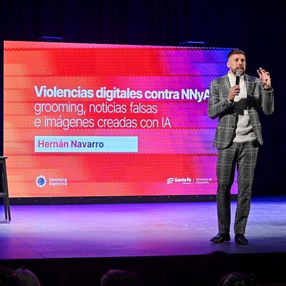 MÁS DE 1500 DIRECTIVOS, DOCENTES Y FAMILIAS PARTICIPARON DE JORNADAS DE FORMACIÓN SOBRE VIOLENCIAS DIGITALES CONTRA NIÑAS, NIÑOS Y ADOLESCENTES.