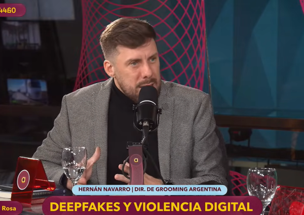 “ESA SOY YO, PERO NO SOY YO”
