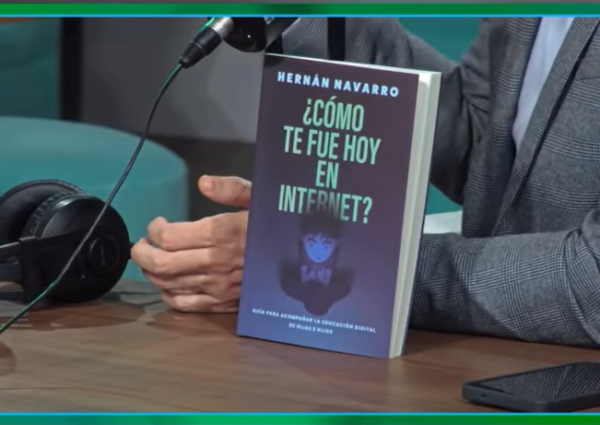 CUANDO LOS CHICOS SON LOS “PADRES DIGITALES” DE SUS PADRES.